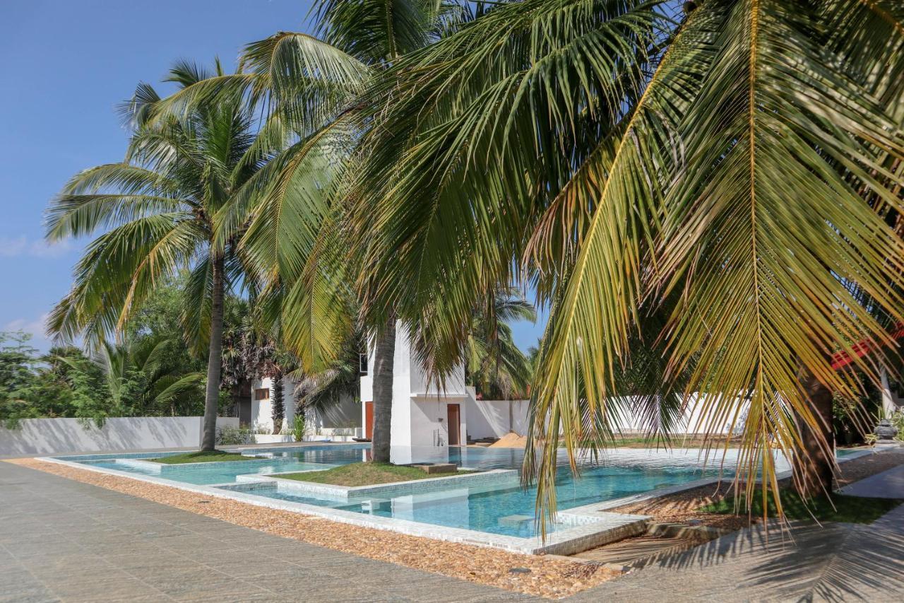 Reddalf'S Holiday Resorts Arugam Kudah Eksteriør bilde