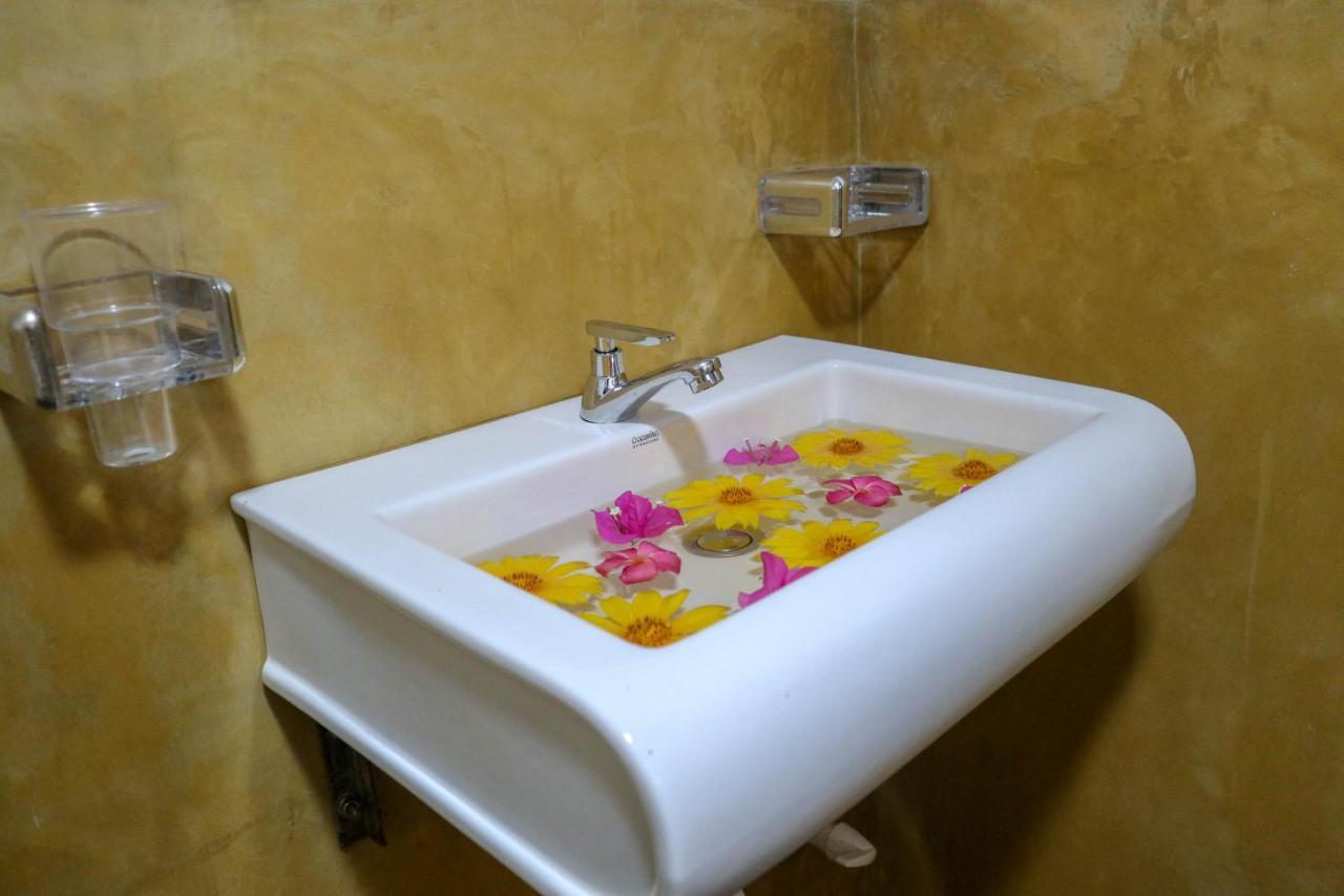 Reddalf'S Holiday Resorts Arugam Kudah Eksteriør bilde